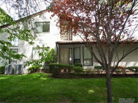 57 Foxwood Dr, Jericho, New York Homes & Land - Real Estate