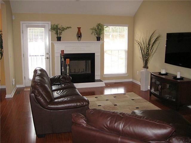 7057 Red Apple Rd, Antioch, TN 37013