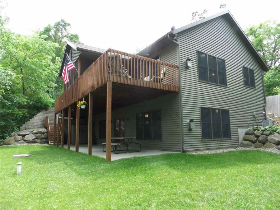S9194 Dam Heights Rd, Prairie Du Sac in Baraboo, Wisconsin Real Estate - Homes & Land